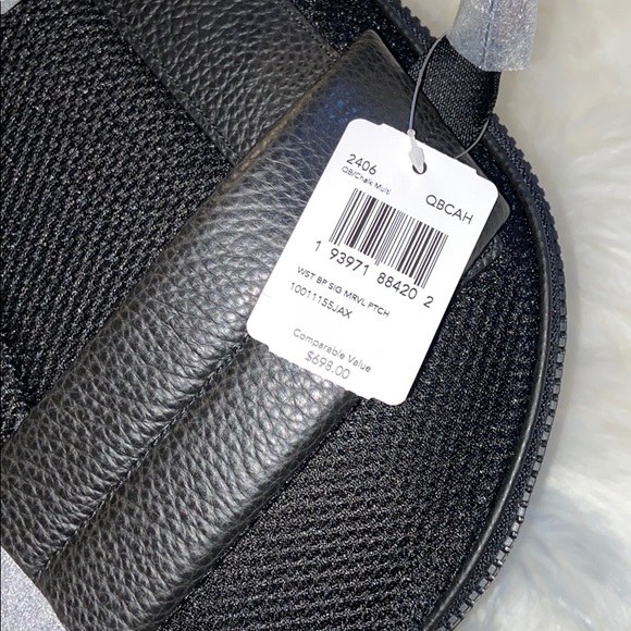 Coach │ Marvel West Backpack In Signature Canvas - Picture 11 of 16